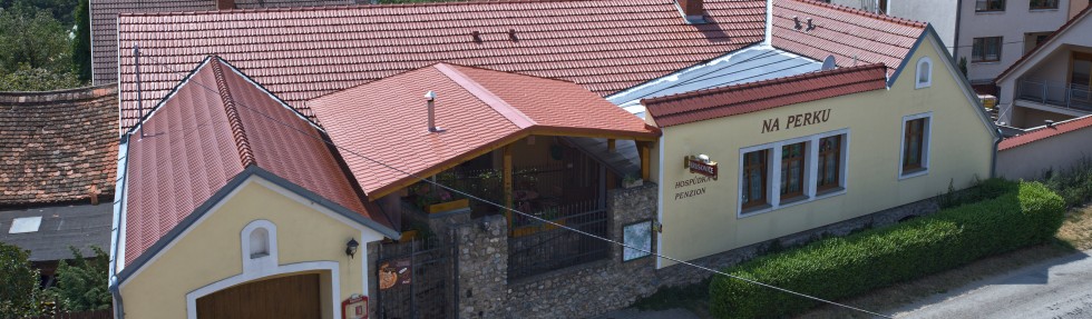 Penzion, restaurace Na Perku